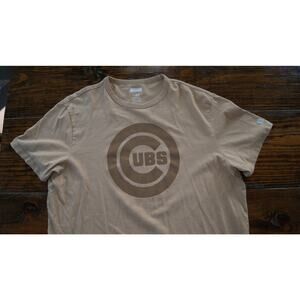 Chicago Cubs Tan Brown Mens Large TShirt Tailgate Big "C" Logo